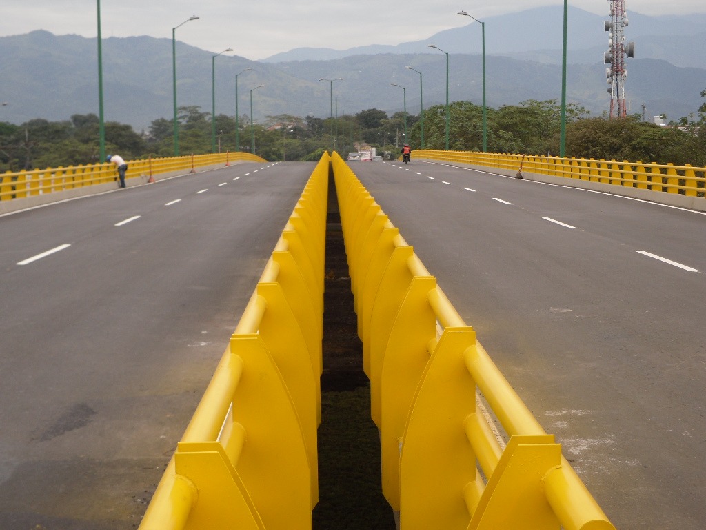 Puente Séptima Brigada - INCOTOP SAS